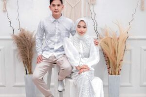 Dina & Emon