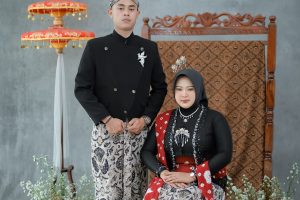Dwi & Luluk